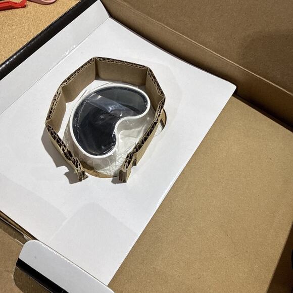 BLACK & DECKER JE2060 Home 400 Watt Fruit & Vegetable Juice Extractor Juicer NOS - Picture 5 of 6